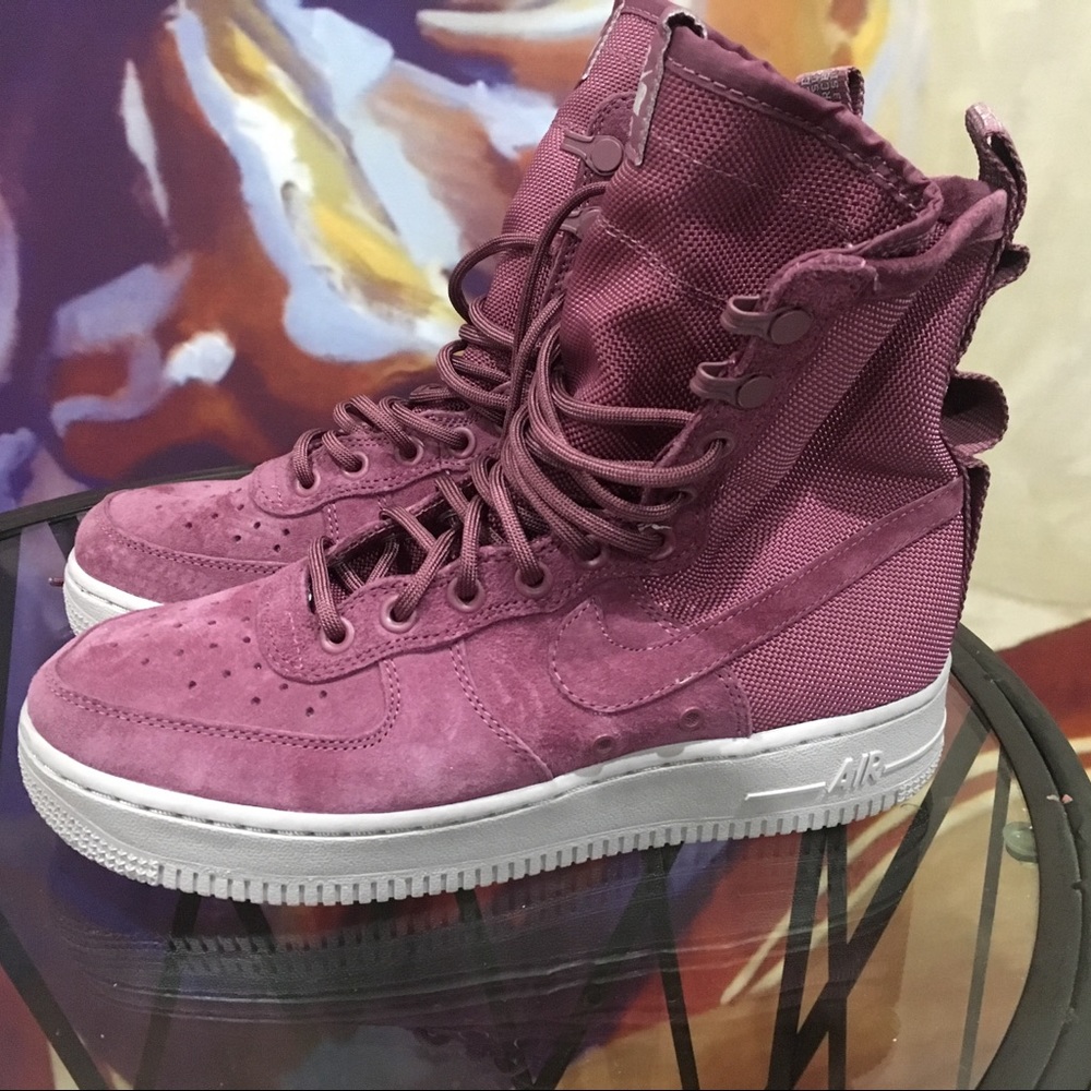 Nike SF Air Force 1 - Women’s size 8